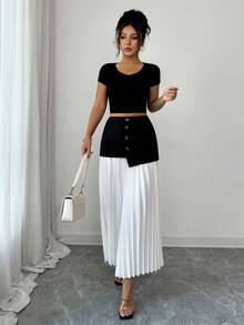 Elenzga Saia Elegante e Chique de Mulher com Contraste Preto e Branco, Plissada, Assimétrica e com Decoração de Botão