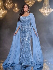 Glamrae Elegantes Luxus Abendkleid in Grau-Blau mit quadratischem Kragen, Perlen, Mesh, Pailletten und Meerjungfrauensaum in Große Größen