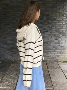 DAZY 撞色条纹宽松连帽长袖休闲街头风针织开衫，女款，秋冬 - 白色 - 查看 2