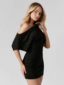 MISSGUIDED Vestido mini asimétrico de un hombro, de manga corta, ajustado, para fiesta, club, noche, casual, fin de semana, otoño, invierno, colección básica y esencial, estilo versátil, diseño fruncido - Negro - Ver 5