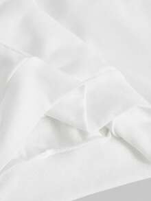 ROMWE Grunge Punk Sudadera holgada con estampado total blanco con calavera punk, eslogan y rosa enredadera para mujer