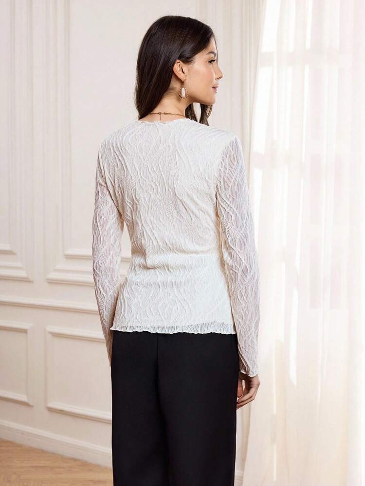 Miaspire Women Round Neck Long Sleeve Fashion Base Layer T-Shirt, Elegant And Stylish Outerwear, White Textured Fabric Women Top, Autumn,Women's Fall Tee,Chic Women's Tee,White Tee New Year,White Top