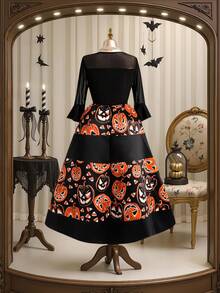 SHEIN Clasi Gaun Halloween Ukuran Besar - Hitam - View 2