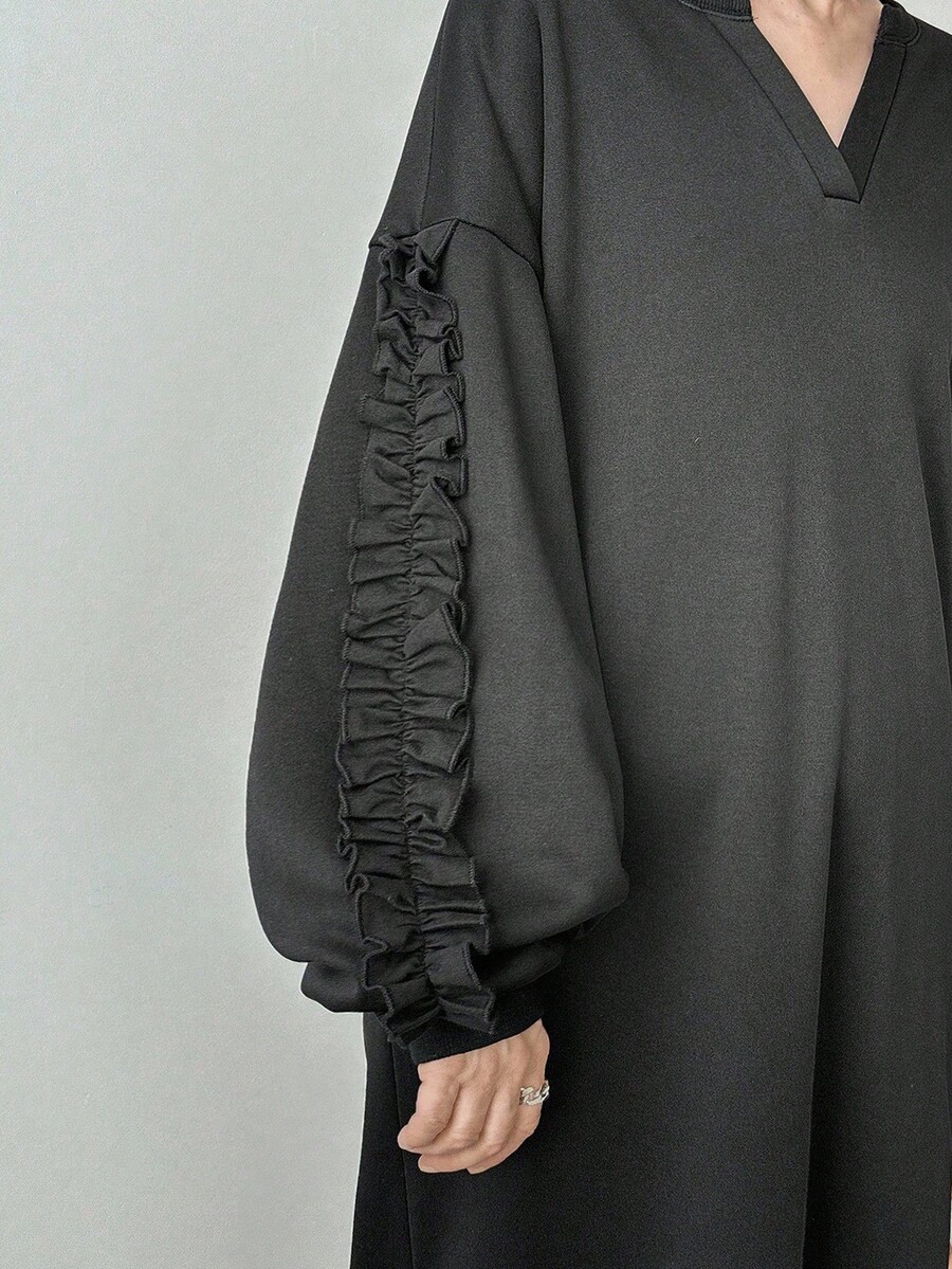 FRIFUL Women's Black V-Neck Long Sleeve Dropped Shoulder Lantern Sleeve Pleated Ruffle Hem Loose Casual Dress, Autumn