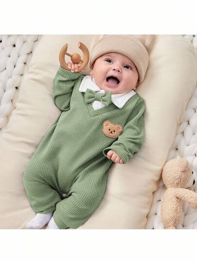 Loomiva Baby Boy Unisex Green & White Dual-Fabric Warm Laidback Playsuit, Textured Waffle Thermal Fabric, With Bear Print Patch-Up Collar, Casual & Versatile For Both Indoor & Outdoor Wear, Autumn/Winter