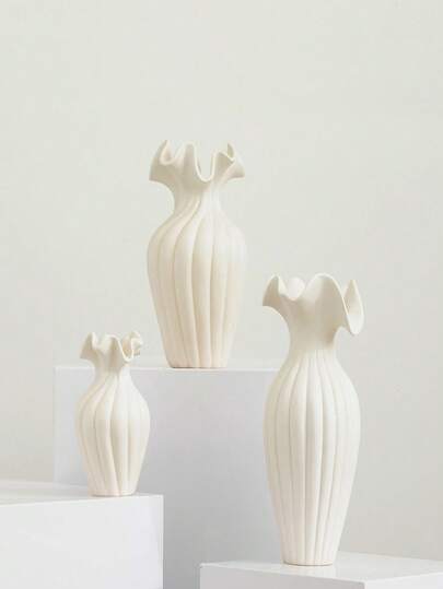 1PC Beautiful Ceramic Vase Height Of 20 Centimeters, Small In Size, Desktop Placement, Dried Flowers Fresh Flowers, Rough Frosted Surface able Novel, Moderne Young, Middle Aged Young People view 11