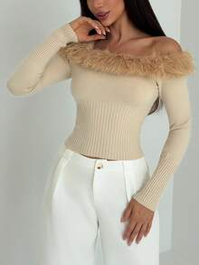 Aloruh Khaki Off Shoulder Furry Patchwork Bodycon Ribbed Cropped Women T-Shirt - Khaki - View 4