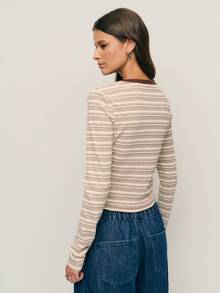 Nöista Long-Sleeve Knit Cardigan With Contrast Trim And A Fitted Silhouette, Offering A Retro-Inspired Layering Piece Ideal For Women's Winter Outfits; Perfect For Casual Seasonal Styling, Pairing With Blouses Or High-Waisted Pants, And Creating Polished Looks For Everyday Wear, Christmas Gatherings And Refined New Year Ensembles.