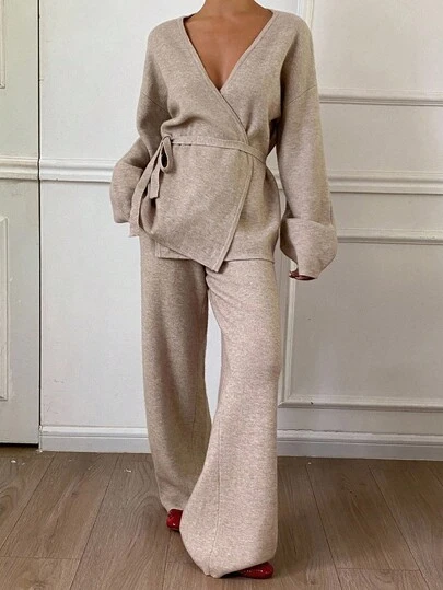 DAZY Women's Casual Solid Color V-Neck Belted Long Pants & Sweater 2 Pieces Set, Autumn