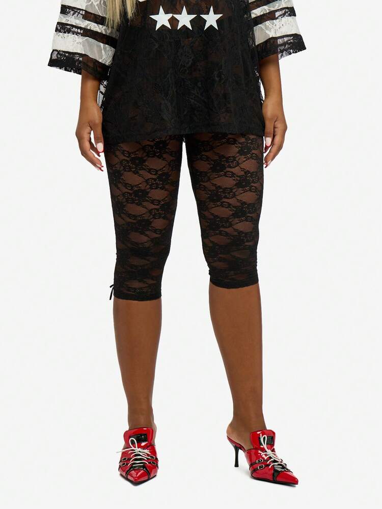 SUMWON WOMEN Lace Capri Leggings With Lace Up Details