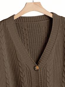 SHEIN LUNE 大码女式纯色 V 领单排扣长袖休闲通勤百搭开衫，酒红色，秋冬 - 咖啡棕 - 查看 3