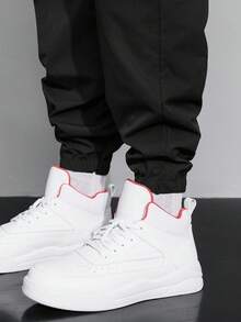 Claim Dot 宽松男士表情印花翻盖口袋抽绳腰工装裤，秋季 - 黑色 - 查看 4