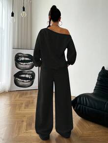 Coolane 女孩冬季 Y2K 学院风日常穿着数字印花保暖不对称领口长袖运动衫和白色松紧腰带阔腿运动裤 - 黑色 - 查看 2