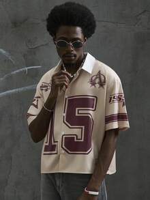 Manfinity Roghcode 男士休闲运动纽扣数字印花短袖短款衬衫 男士短款针织上衣 - 卡其色 - 查看 10