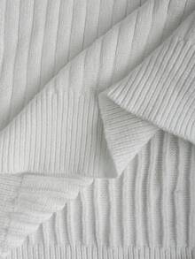 Manfinity CityGents European & American Blogger Style 3D Ribbed Solid Color Casual Slim Fit Sweater, White Turtle Neck Sweater, Fall Winter - White - View 8