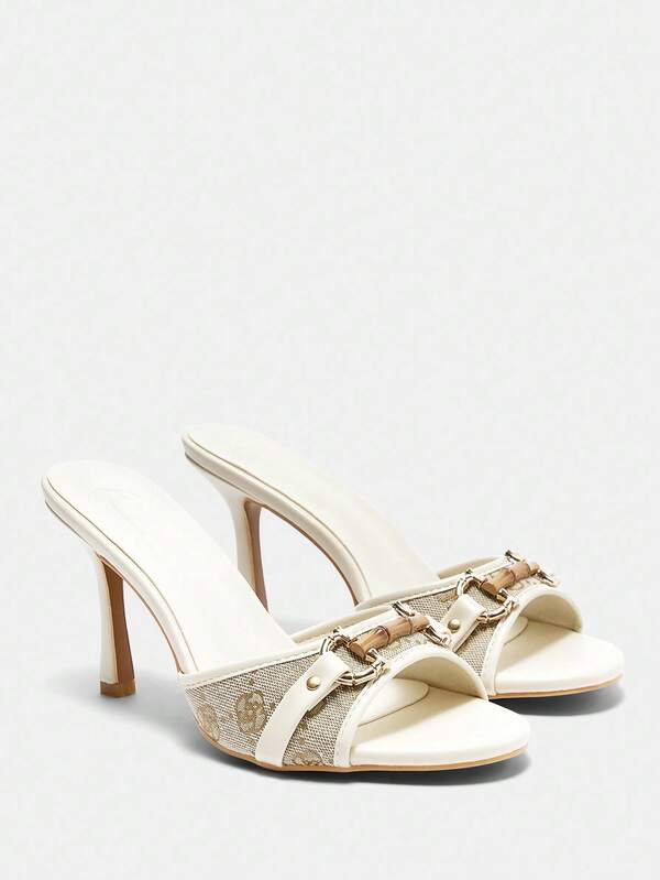 CUCCOO CURVES Mules de tacón alto con puntera redonda, de ancho amplio, con hebilla dorada retro de moda, en color beige de PU