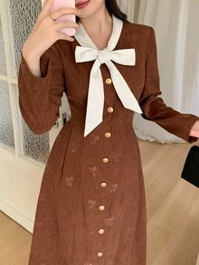 Feyla Vestido de largo medio con estilo de nicho y tela con relieve personalizada para mujer - Marrón - Ver 2