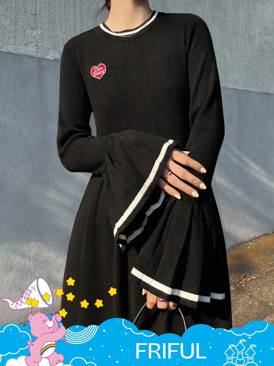 FRIFUL SHEIN X Care Bears Váy len dáng chữ A ôm sát cổ tròn thêu chữ và họa tiết trái tim tương phản dành cho nữ - màu đen - Xem 1