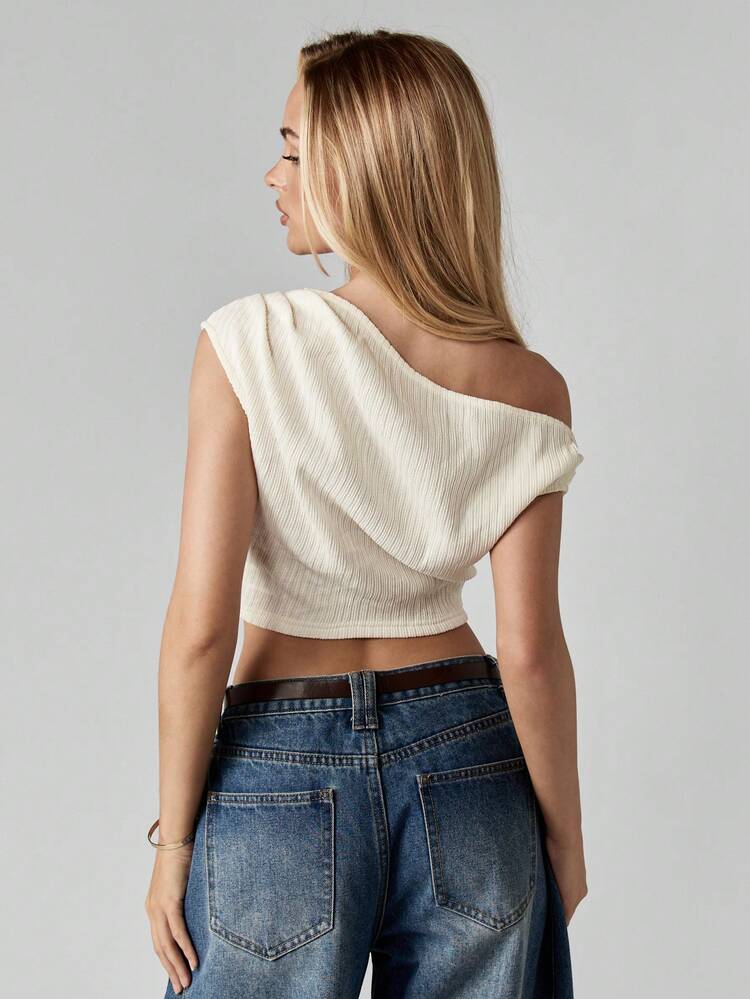 MISSGUIDED Off Shoulder Asymmetric Ribbed Knit Crop Top Short Sleeve Stretch Fall Winter Beige