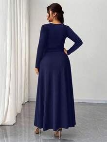 SHEIN Clasi Đầm dự tiệc tay dài ôm sát, cổ chữ V thanh lịch, chất liệu co giãn cao dành cho nữ cỡ lớn, thiết kế xẻ tà thời trang, đa năng - Màu xanh hải quân - Xem 2