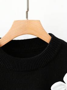 GlowEve CURVE Black And White Elegant Lace-Patchwork Knit Sweater,Autumn Everyday Floral Design Long Sleeve Pullover, Fashion Must-Have For Winter Dates - Black - View 3