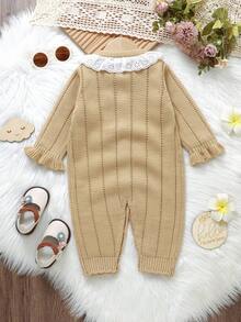 Barboteuse en tricot kaki pour bébé fille, combinaison mode à manches longues avec col claudine volant et nœud décoratif. Tenue en tricot pour bébé. Barboteuse en tricot vintage pour bébé. Barboteuse en tricot pour bébé en automne. Tenue en tricot pour bébé en automne/hiver. Robe d'hiver en tricot pour bébé fille. Vêtements en tricot pour bébé fille en automne/hiver. Barboteuse en tricot pour nouveau-né - Kaki - Voir 2