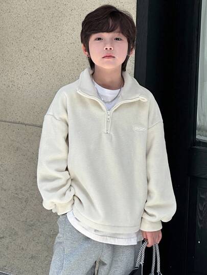 DAZY Plus Size Boys Casual Loose Fit Sweatshirt With Silicone Label, Autumn