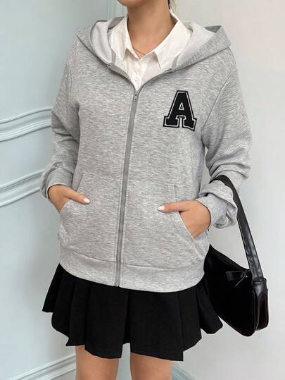 SHEIN 少女休闲舒适刺绣卫衣，秋冬季百搭单品