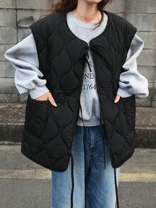 FRIFUL 女款黑色純色繫帶式羊羔毛內裡圓領口袋裝飾縫線加厚背心外套，秋冬女款校園外套 - 黑色 - 查看 1