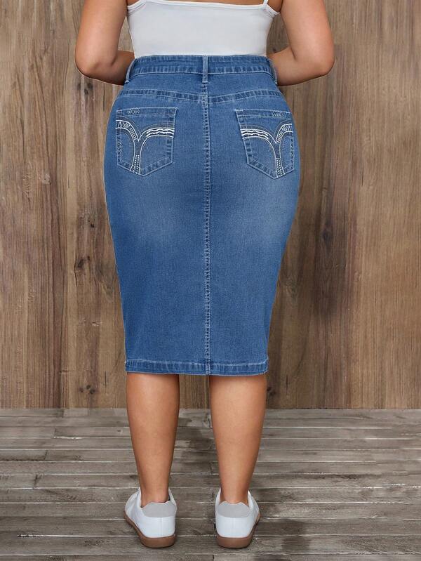 EMERY ROSE Plus Size Women Vintage Washed Denim Mini Skirt, Autumn/Winter