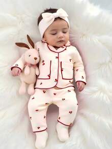 SHEIN 新生女婴卡通可爱樱桃领开襟上衣和裤子时尚优雅