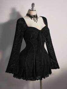 SHEIN ICON Váy cổ tim tay kèn dệt kim Jacquard cổ điển Y2k cỡ lớn dành cho nữ, thích hợp cho hẹn hò, đi chơi, ngày lễ tình nhân, váy suông, trang phục đi nghỉ theo phong cách Bohemian - màu đen - Xem 4