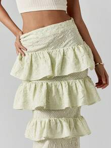 MISSGUIDED Sage Green Tiered Ruffle Maxi Skirt With Lace Textured Fabric And High Rise Waist For Spring Summer Christmas - Green - View 4