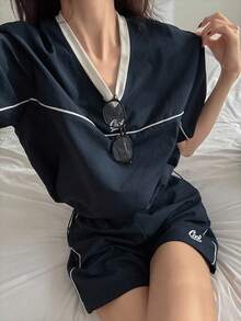 DAZY Bộ đồ nữ 2 món màu khối cổ chữ V rộng rãi thường ngày, Bộ đồ nữ ngắn - Màu xanh hải quân - Xem 3