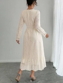 DAZY 法式浪漫奢华镂空蕾丝长袖连衣裙，收腰显瘦效果，女士叠穿连衣裙 - 杏色 - 查看 2