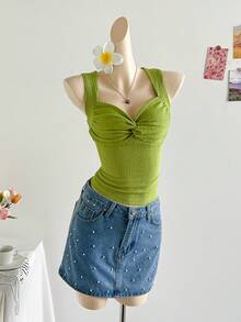 Soleia Women's Solid Color Sweetheart Collar Twist Textured Fabric Fitted Tank Top - Green - View 8