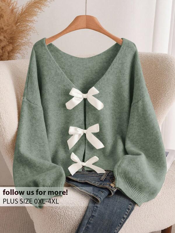 CosyJoli Women's Plus Size Bowknot Back Knitted Sweater, Fashionable & Comfortable Versatile Pullover For Autumn/Winter