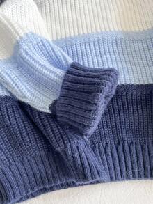 SHEIN Vintaside Kids 冬季服装、冬季套装、儿童冬季服装、秋季服装、万圣节、万圣节服装、圣诞节服装、男童撞色宽条纹拼接粗针织毛衣，百搭实用，适合秋冬季上学或休闲穿着。 - 彩色 - 查看 4