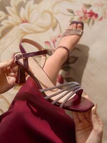 CUCCOO TILAWA Sandal Hak Tinggi Wanita Modis dan Elegan dengan Hiasan Kristal - Burgundy - View 2