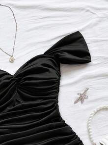 Soleia 女士红色针织露肩修身迷你连衣裙，镂空露背设计，适合节日、约会、下午茶、婚礼季、海滩、游轮、城市度假、波西米亚风度假、音乐节 - 黑色 - 查看 6