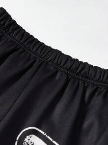 SHEIN 2 件儿童/青少年男童休闲日常百搭舒适街头风格图案印花连帽运动衫和宽松运动裤套装 - 黑色 - 查看 5