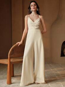 Anewsta 女士优雅浪漫现代细肩带腰部收紧 V 领褶皱胸部设计露背透明蕾丝连体裤直筒裤，新年服装 - 杏色 - 查看 6