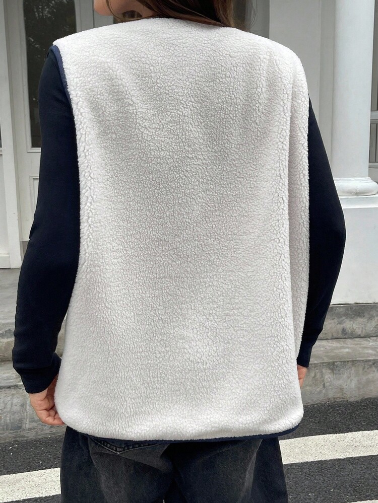 Livesso Women's Autumn Round Neck Short Sleeve Faux Shearling Patchwork Vest Jacket Women Coats - Beige - View 2