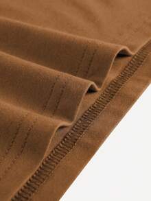 ROMWE MEN Anime 男士休闲卡通人物印花T恤，夏季 - 咖啡棕 - 查看 5