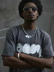 Manfinity ZONE917 Men's Loose Street Style White Distressed Vampire Fang & Star Print Black Splatter T-Shirt, Emo - Black - View 2