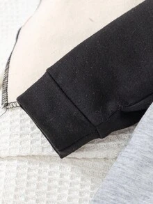 SHEIN Jumpsuit Bayi Abu-abu Muda Musim Gugur Lucu Seragam Keluarga Berkerudung dengan Resleting untuk Bayi Laki-laki, Motif Huruf Mini untuk Ayah, Blok Warna, Bodysuit Bayi Baru Lahir Musim Gugur - MultiWarna - View 5