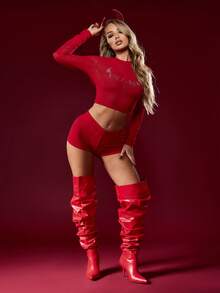 MISSGUIDED مجموعة قطعتين من الأعلى القصير والسروال القصير مع تفاصيل من الراين ستون وأحذية طويلة حتى الفخذ للهالوين وعيد الميلاد - الأحمر - مشاهدة 4