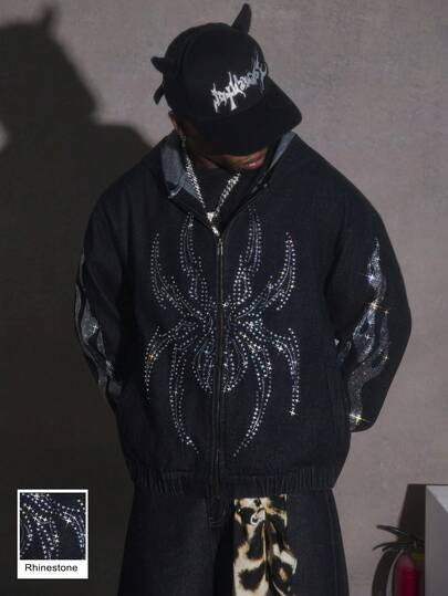 Manfinity Roghcode Men Distressed Denim Jacket With Flame Rhinestone Decor, Hooded, American Streetwear Style Punk Rhinestone Black OVERSIZE Disco Party For Washed Denim Coat, Fall