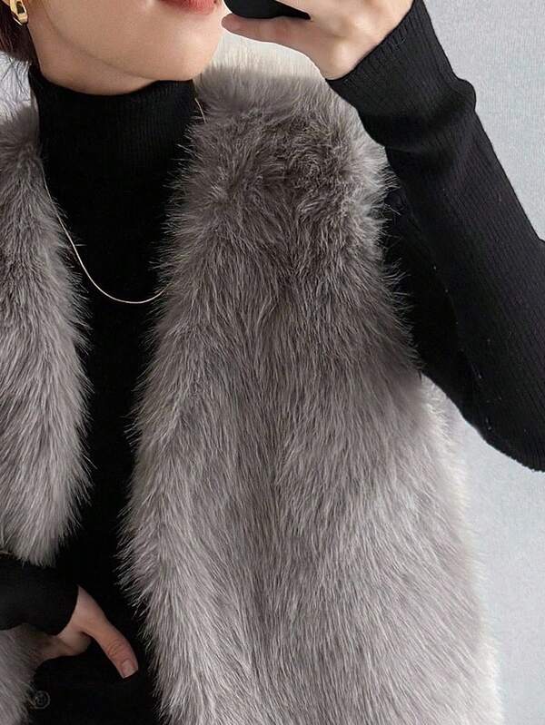 FRIFUL Women's Gray Solid Color Sleeveless Faux Fur Vest, Loose Casual Versatile Layering Faux Fur Jacket, Autumn