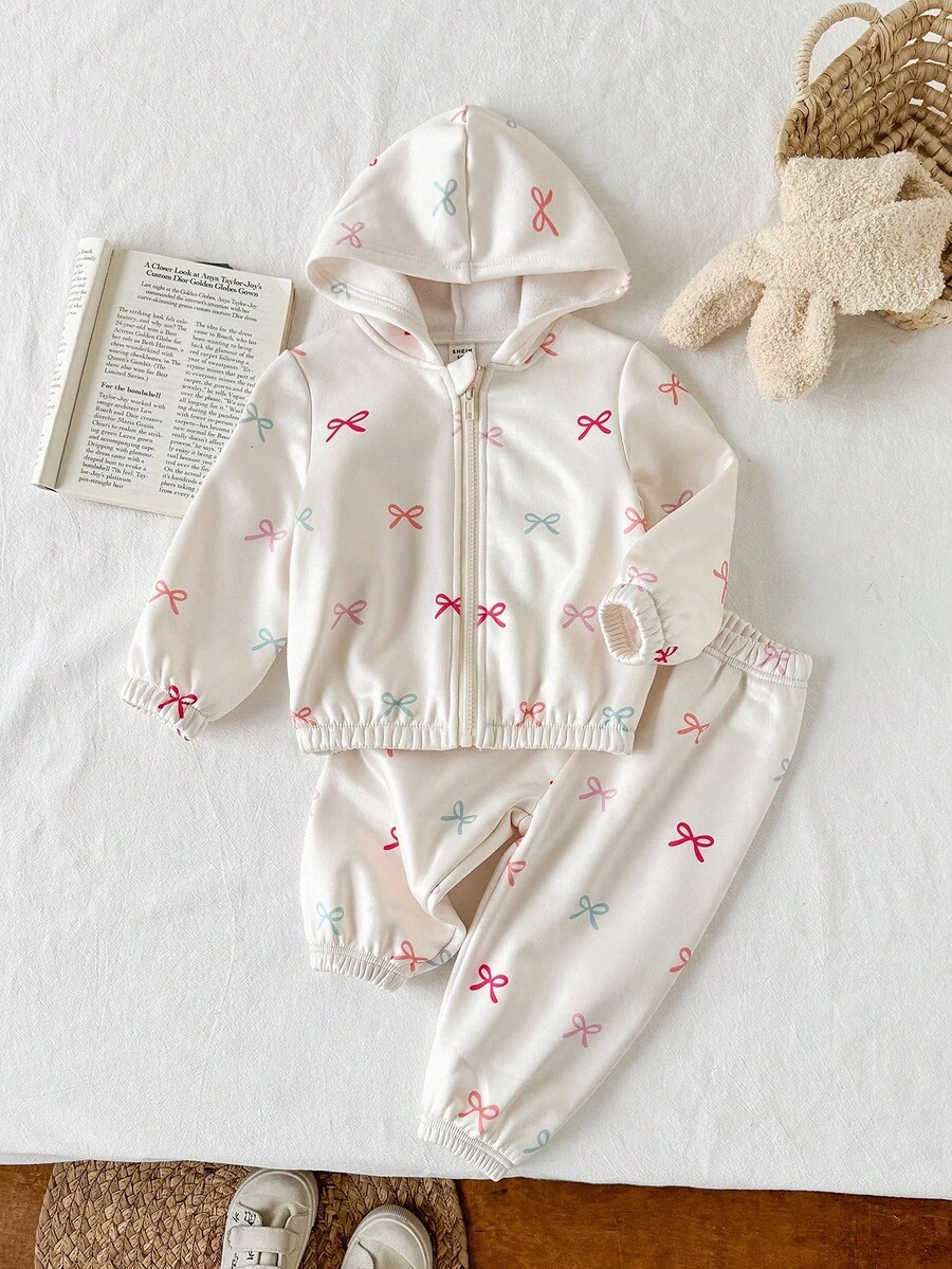 SHEIN 2 件女童秋冬甜美蝴蝶结印花套装:连帽拉链长袖夹克 + 松紧袖口裤 - 彩色 - 查看 1